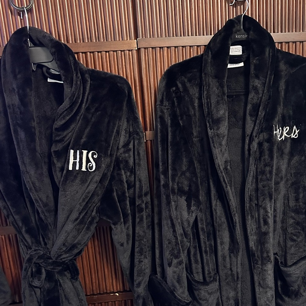 His/Hers Bathrobes